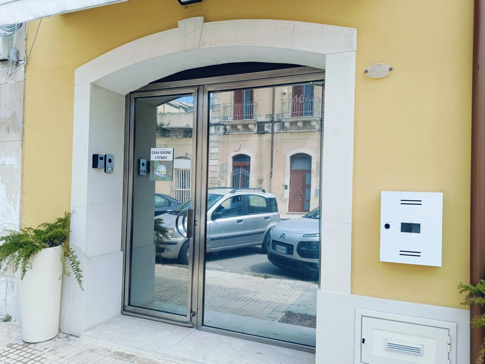 Appartement Casa Ierone L'Etneo à Syracuse Extérieur photo